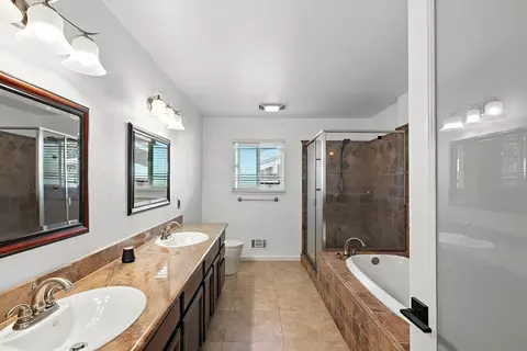 400 Hamden Ln, Modesto, CA 95350 photo 22