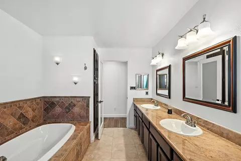 400 Hamden Ln, Modesto, CA 95350 photo 23