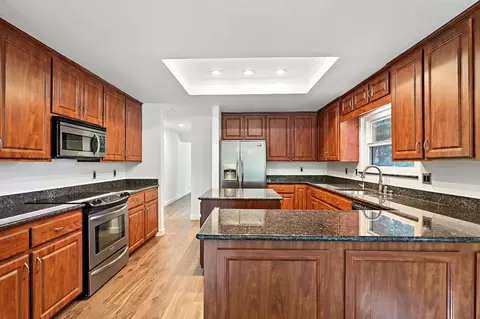 400 Hamden Ln, Modesto, CA 95350 photo 12