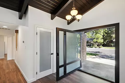 400 Hamden Ln, Modesto, CA 95350 photo 4