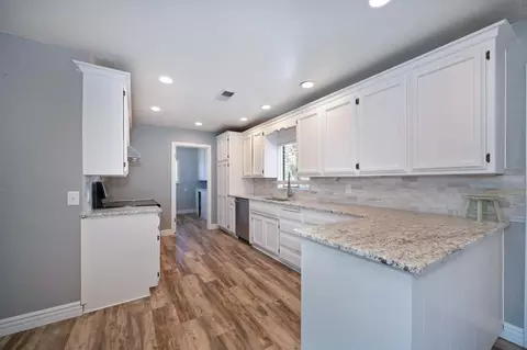 Kitchen - 3098 Don Rd, Biggs, CA 95917 photo 2 of 2