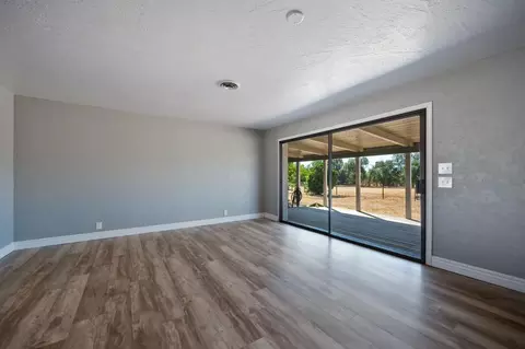 Living - 3098 Don Rd, Biggs, CA 95917 photo 14 of 14