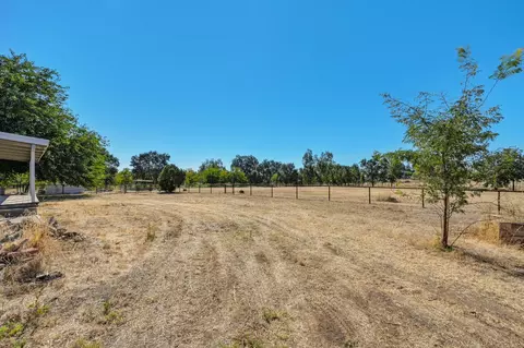 Exterior - 3098 Don Rd, Biggs, CA 95917 photo 15 of 16
