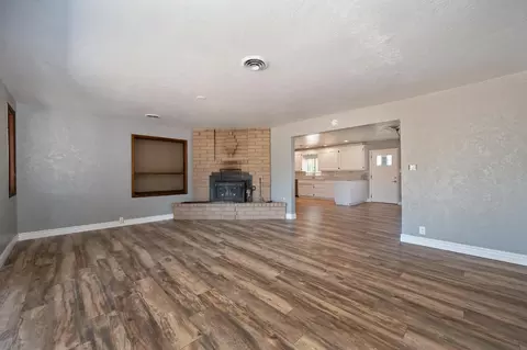 Living - 3098 Don Rd, Biggs, CA 95917 photo 12 of 14