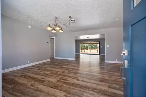 Living - 3098 Don Rd, Biggs, CA 95917 photo 6 of 14