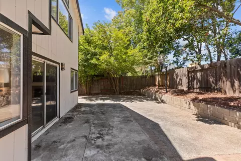 8258 Silk Tree Way, Antelope, CA 95843 photo 27