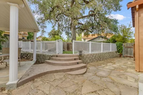 Exterior - 3326 El Castillo Ct, Antelope, CA 95843 photo 8 of 9