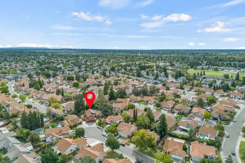 View/Area - 3326 El Castillo Ct, Antelope, CA 95843 photo 2 of 6
