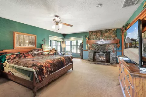 Bedroom - 22050 E Buena Vista Rd, Clements, CA 95227 photo 7 of 7
