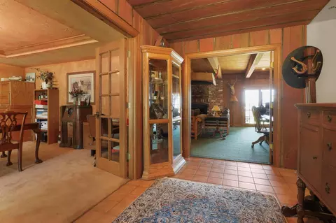 Entry Way - 22050 E Buena Vista Rd, Clements, CA 95227 photo 2 of 5
