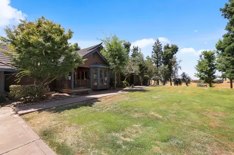Exterior - 22050 E Buena Vista Rd, Clements, CA 95227 photo 9 of 11
