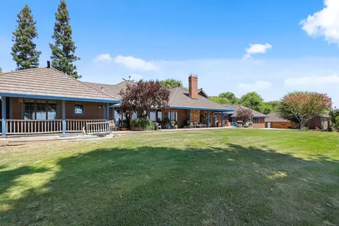 Exterior - 22050 E Buena Vista Rd, Clements, CA 95227 photo 3 of 11