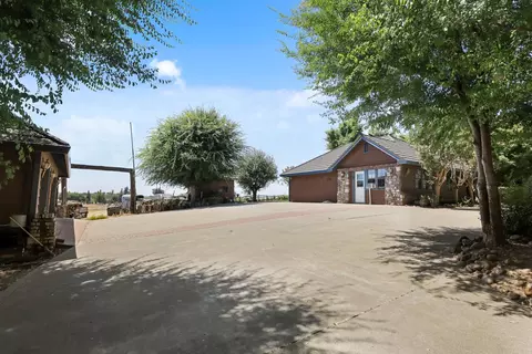 Exterior - 22050 E Buena Vista Rd, Clements, CA 95227 photo 5 of 11