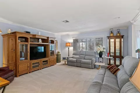 Living - 317 Dorado Ln, Modesto, CA 95356 photo 3 of 3