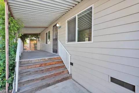 150 Pestana #21, Manteca, CA 95336