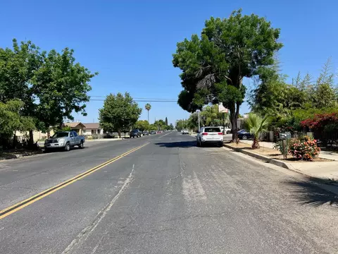 809 S B, Madera, CA 93638 photo 17