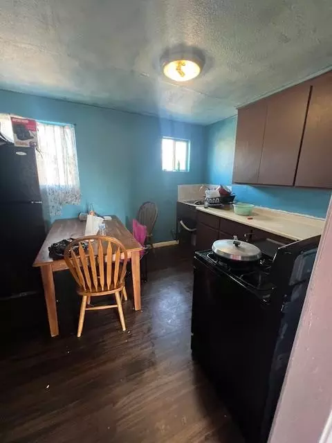 809 S B, Madera, CA 93638 photo 7