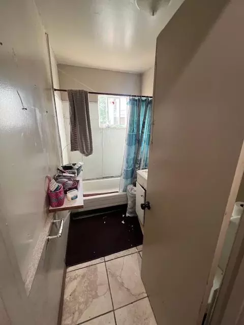 809 S B, Madera, CA 93638 photo 13
