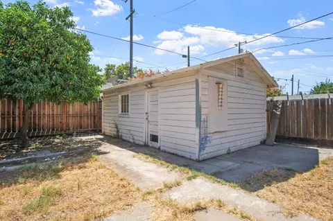 330 W 22nd St, Merced, CA 95340 photo 26