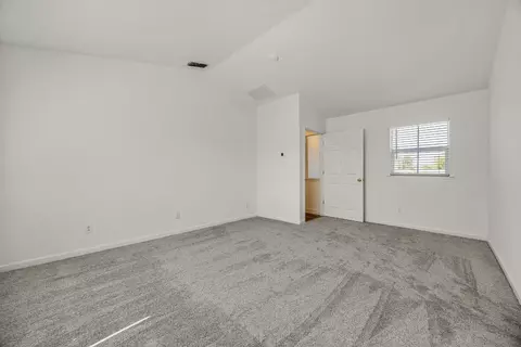 Bedroom - 2518 Peppercorn Ln, Tracy, CA 95377 photo 2 of 4