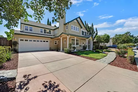 Exterior - 2518 Peppercorn Ln, Tracy, CA 95377 photo 3 of 9