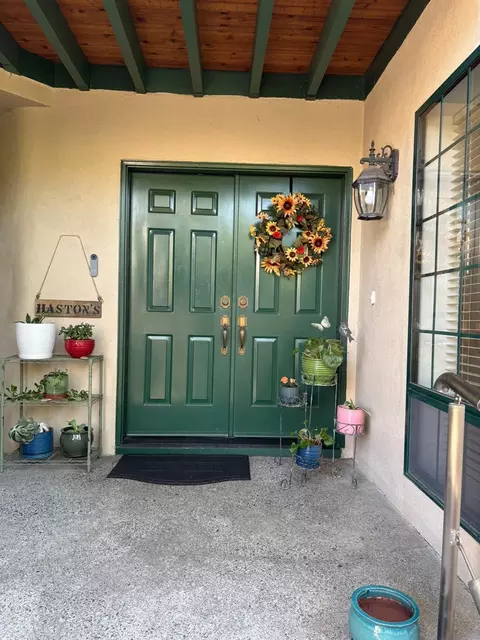 Entry Way - 1142 Rivergate Dr #22, Lodi, CA 95240 photo 1 of 3
