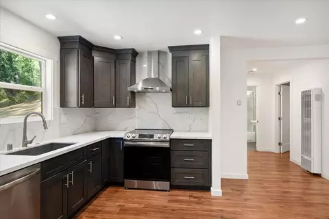 Kitchen - 2500 Gold Bug Ln, Placerville, CA 95667 photo 2 of 2