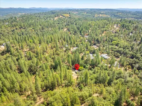 View/Area - 2500 Gold Bug Ln, Placerville, CA 95667 photo 7 of 9