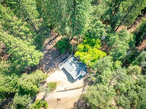 View/Area - 2500 Gold Bug Ln, Placerville, CA 95667 photo 3 of 9
