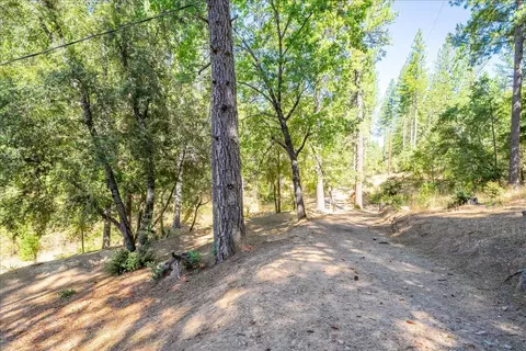 Exterior - 2500 Gold Bug Ln, Placerville, CA 95667 photo 14 of 36