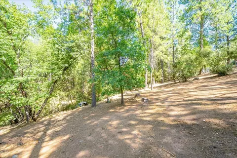 Exterior - 2500 Gold Bug Ln, Placerville, CA 95667 photo 24 of 36