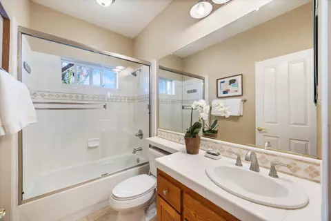 Bath - 11109 Nygaard, Wilton, CA 95693 photo 1 of 5