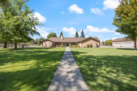 Exterior - 11109 Nygaard, Wilton, CA 95693 photo 11 of 20