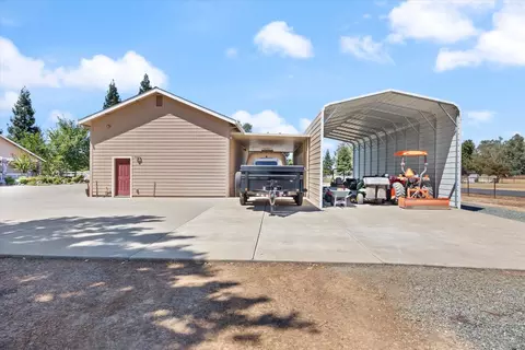 Exterior - 11109 Nygaard, Wilton, CA 95693 photo 7 of 20