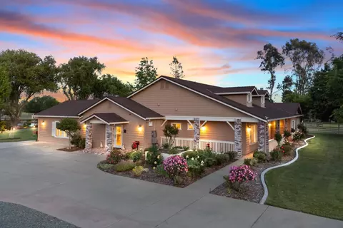 Exterior - 11109 Nygaard, Wilton, CA 95693 photo 5 of 20