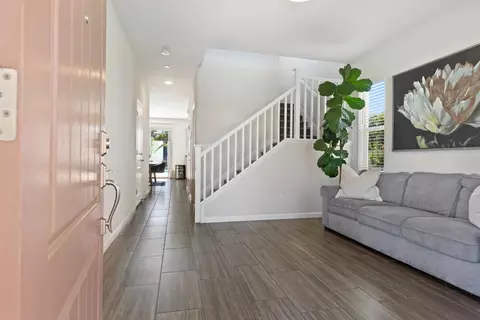 Entry Way - 3104 Landmark Cir, Modesto, CA 95356 photo 1 of 8