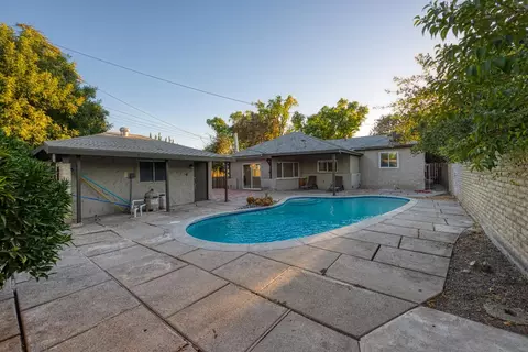 Exterior - 306 Severin Ave, Modesto, CA 95354 photo 6 of 7