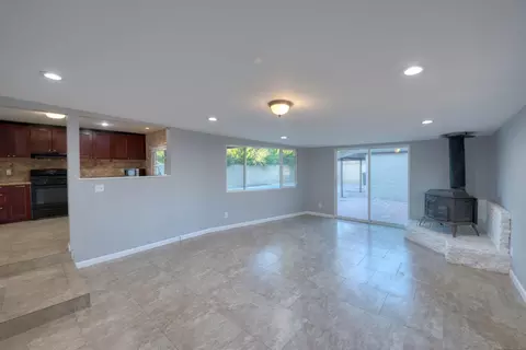 Living - 306 Severin Ave, Modesto, CA 95354 photo 6 of 6