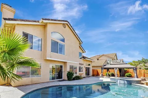 Exterior - 1375 Eagle St, Tracy, CA 95376 photo 8 of 8