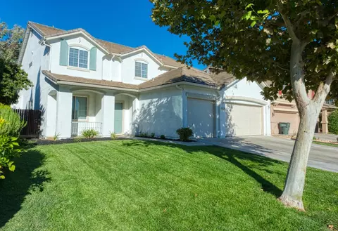 Exterior - 628 Roadrunner Dr, Patterson, CA 95363 photo 1 of 6