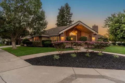 Exterior - 2500 Van Hoeks Cir, Modesto, CA 95356 photo 3 of 11