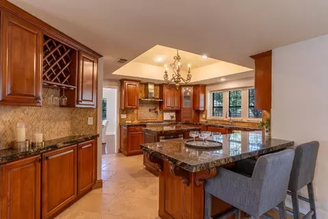 Kitchen - 2500 Van Hoeks Cir, Modesto, CA 95356 photo 2 of 2
