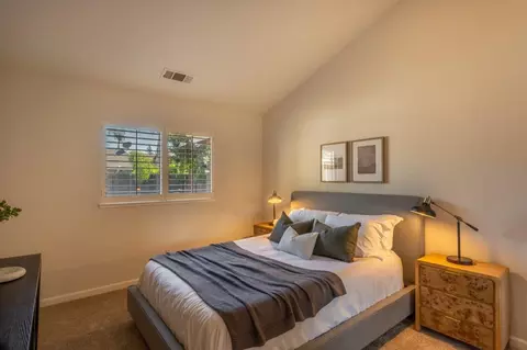 Bedroom - 2500 Van Hoeks Cir, Modesto, CA 95356 photo 3 of 7