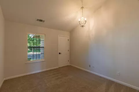 Bedroom - 2500 Van Hoeks Cir, Modesto, CA 95356 photo 4 of 7