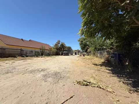 Exterior - 735 Benson Ave, Modesto, CA 95354 photo 6 of 6
