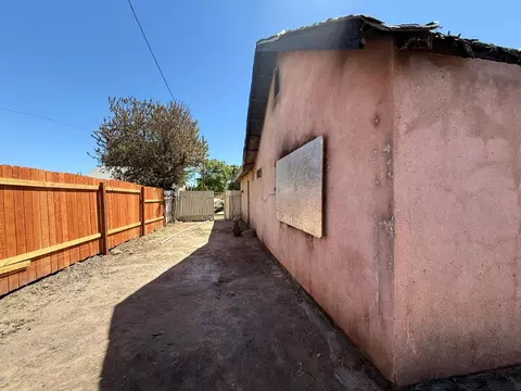 Exterior - 735 Benson Ave, Modesto, CA 95354 photo 2 of 6