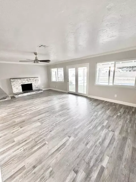 1301 Stonum Rd, Modesto, CA 95351 photo 5