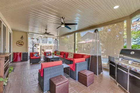 Exterior - 1176 Cobble Fields Ct, Folsom, CA 95630 photo 14 of 17