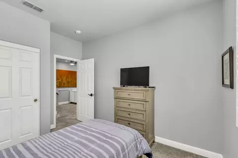 Bedroom - 1176 Cobble Fields Ct, Folsom, CA 95630 photo 11 of 12