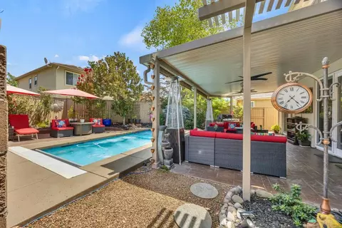 Exterior - 1176 Cobble Fields Ct, Folsom, CA 95630 photo 11 of 17